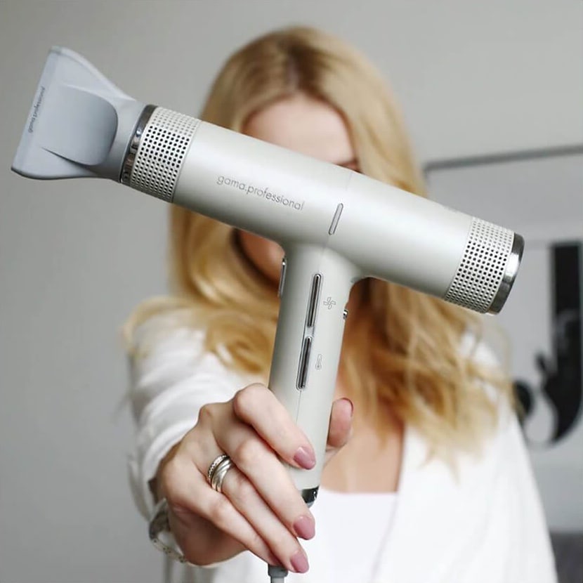 Iq Professional Perfetto Dryer In Silver