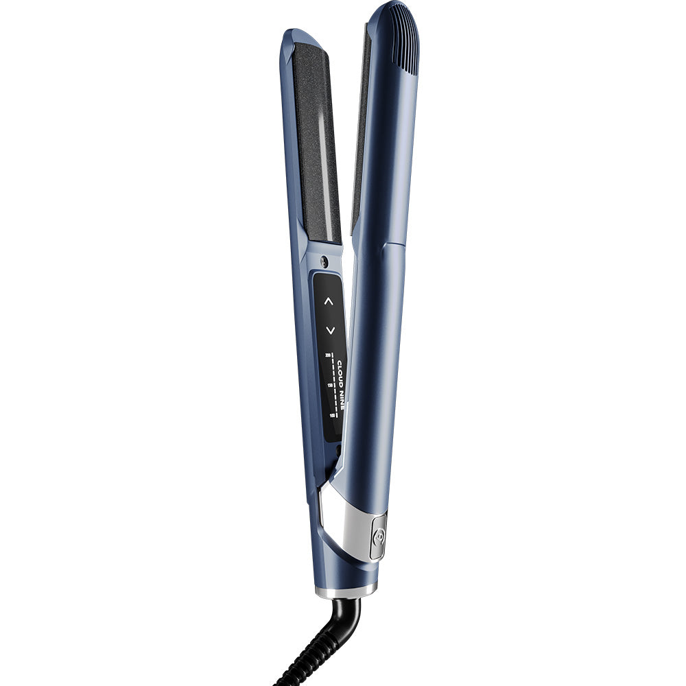 The 2-In-1 Contouring Iron