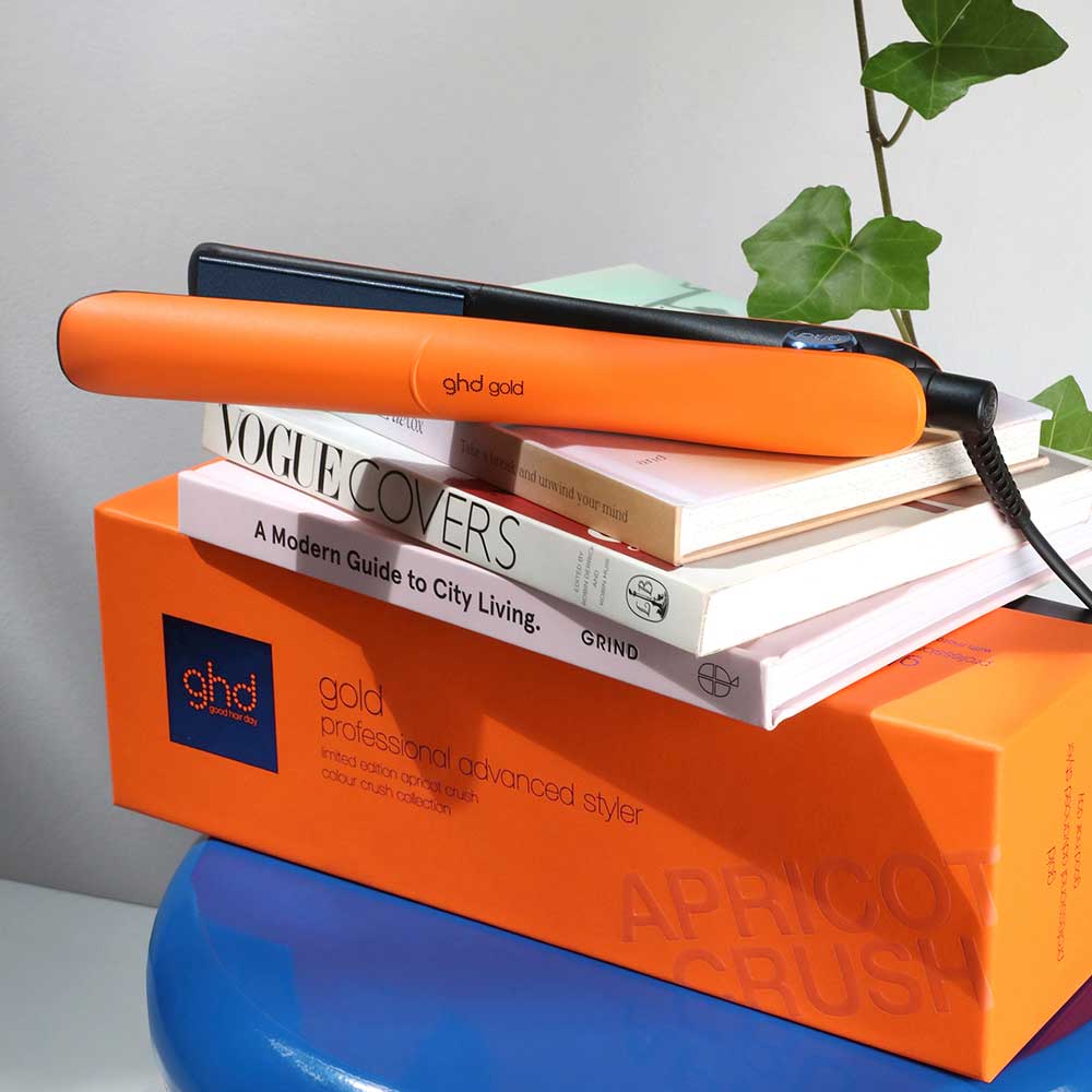 Colour Crush LE Gold Styler - Apricot Crush