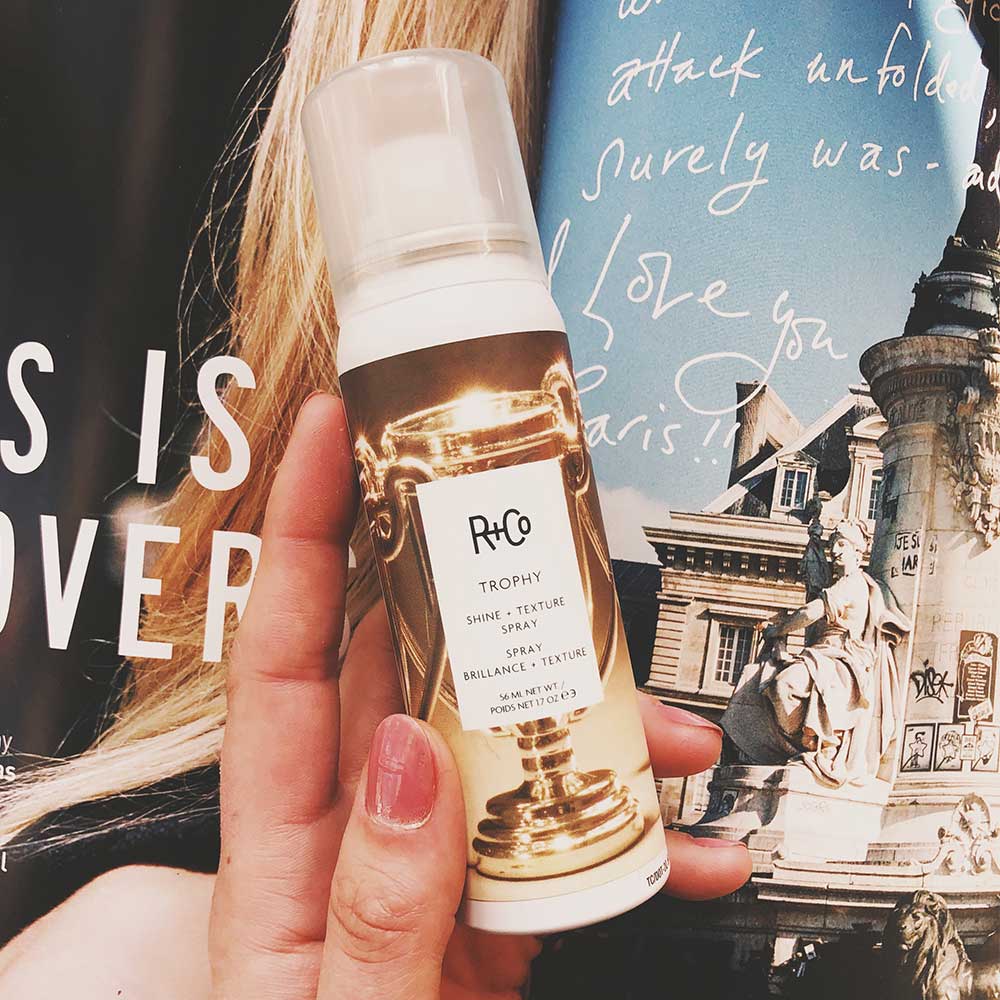 TROPHY Shine + Texture Spray 198ml