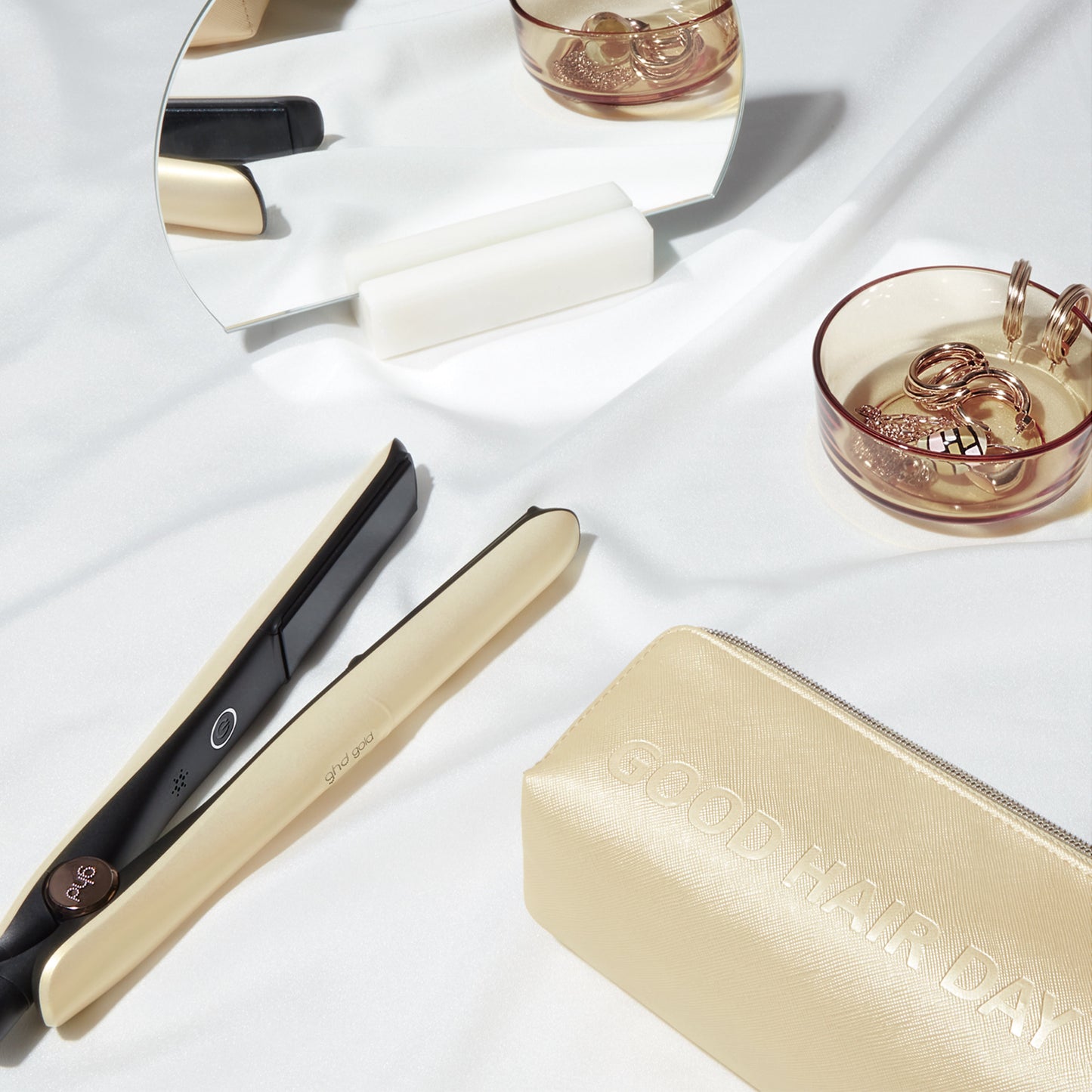 Sunsthetic Gold Styler in Sunkissed Gold