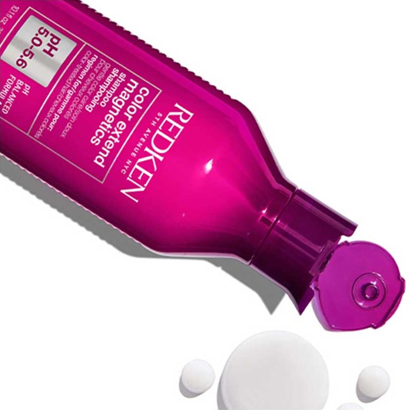 Colour Extend Magnetics Shampoo 300ml